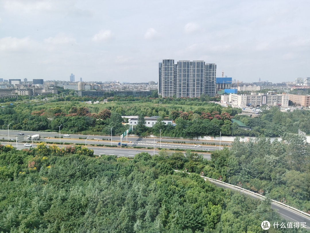 南京丨高铁站步行可抵达，酒店式公寓设施很不错