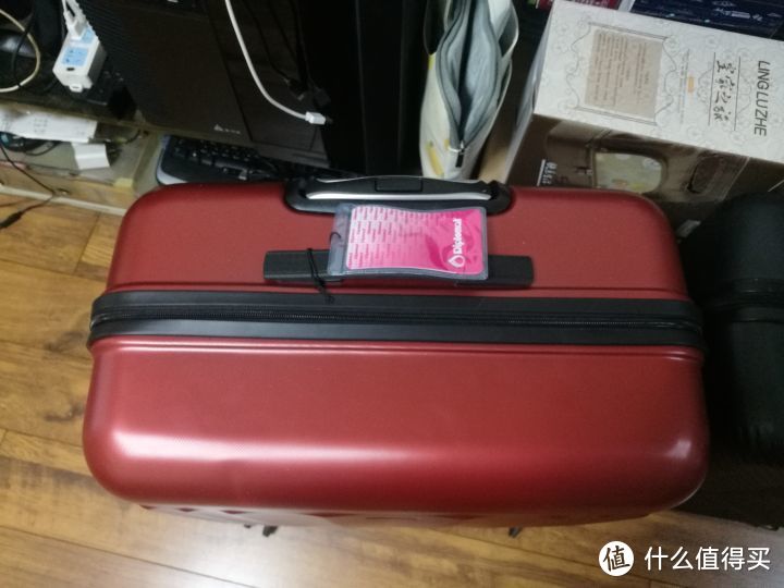 180包邮的外交官旅行箱包红色28寸TCF-15174开箱测评