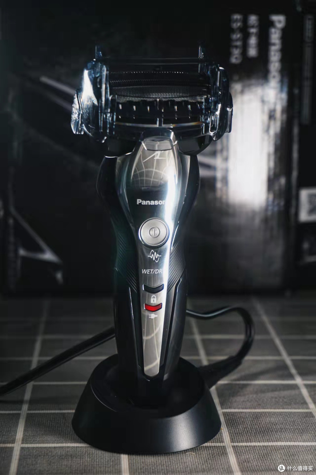 的开箱-松下(panasonic)电动剃须刀刮胡刀进口机身米兰系列 es-st3q-k