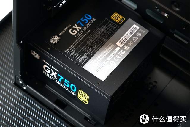 酷冷至尊GX750评测：金牌认证+5年保修+全日系电容，还有谁？