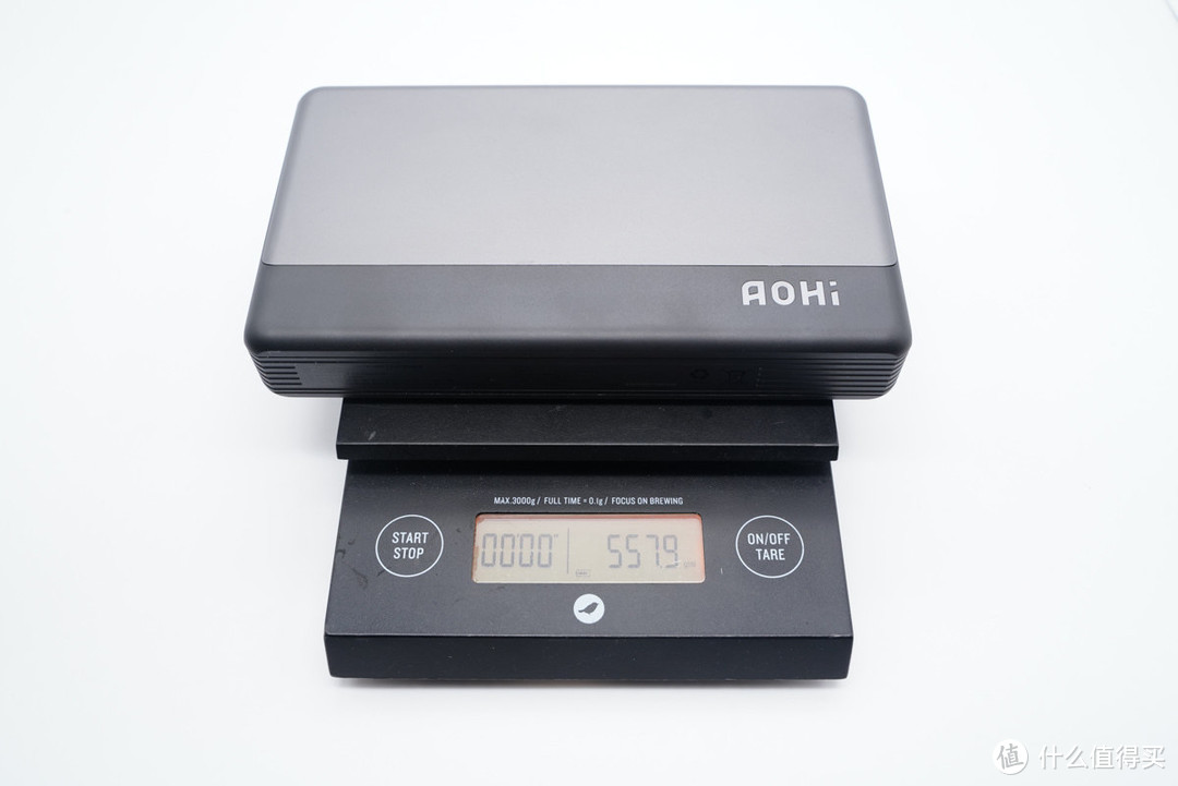 拆解报告：Aohi 30000mAh 100W双向快充移动电源AOC-P008