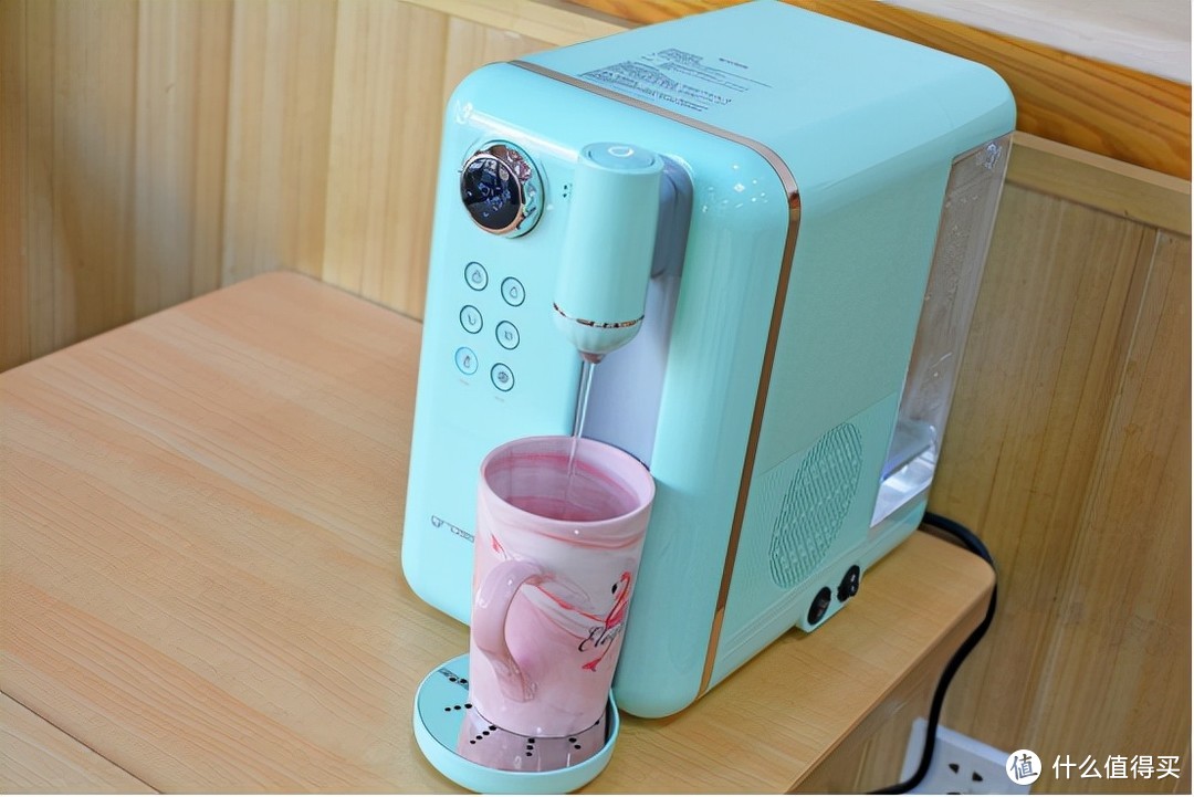 grossag即热速冷饮水机：颜值在线，网红级别的饮水机它真的实用吗？