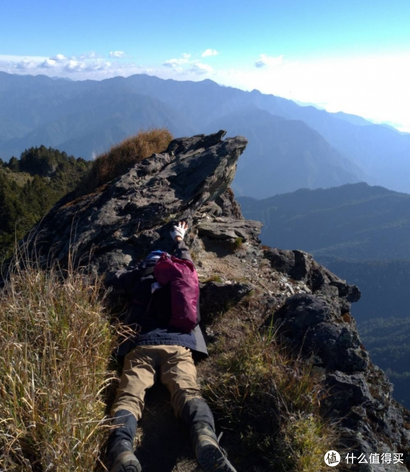 山高人为峰-2021年度总结-为数不多的几次很好友登山团建