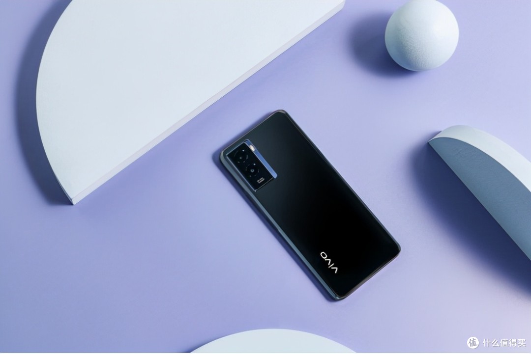 1399元起，vivo Y55s凭6000mAh大电池成新续航标杆
