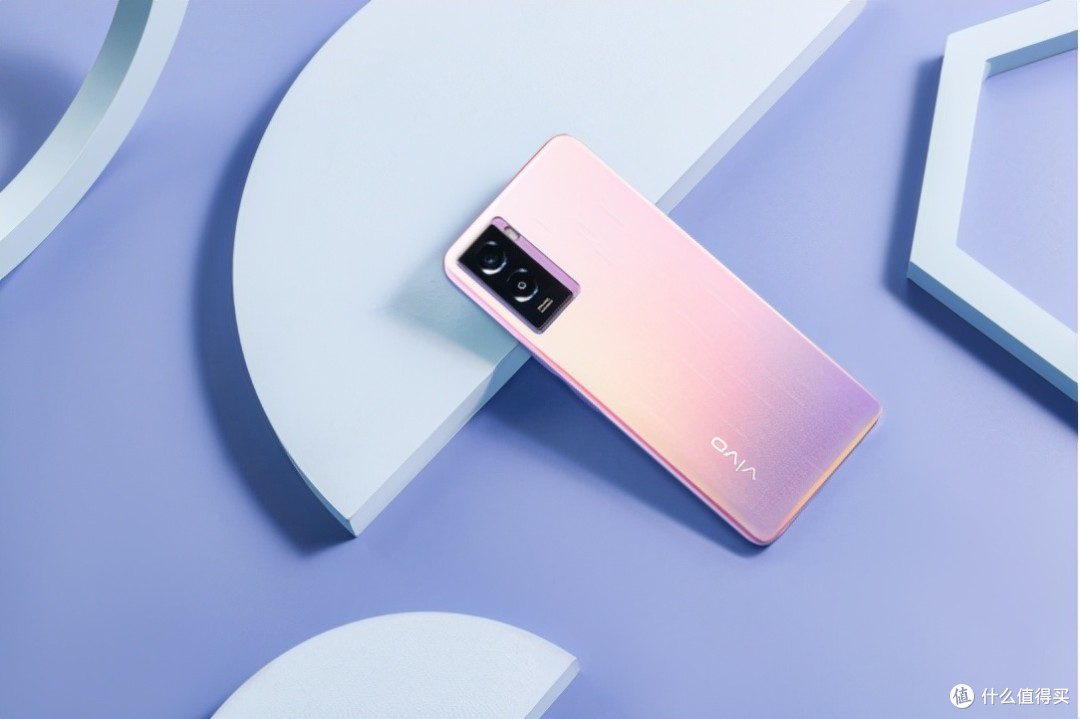 1399元起，vivo Y55s凭6000mAh大电池成新续航标杆