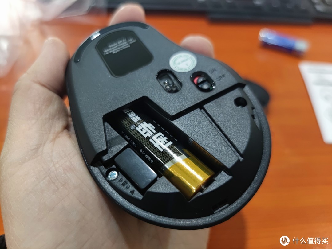 图书馆猿の白菜价 快乐老家 FunHouse F10MPro 13.5 轻薄本 附赠礼包 简单晒