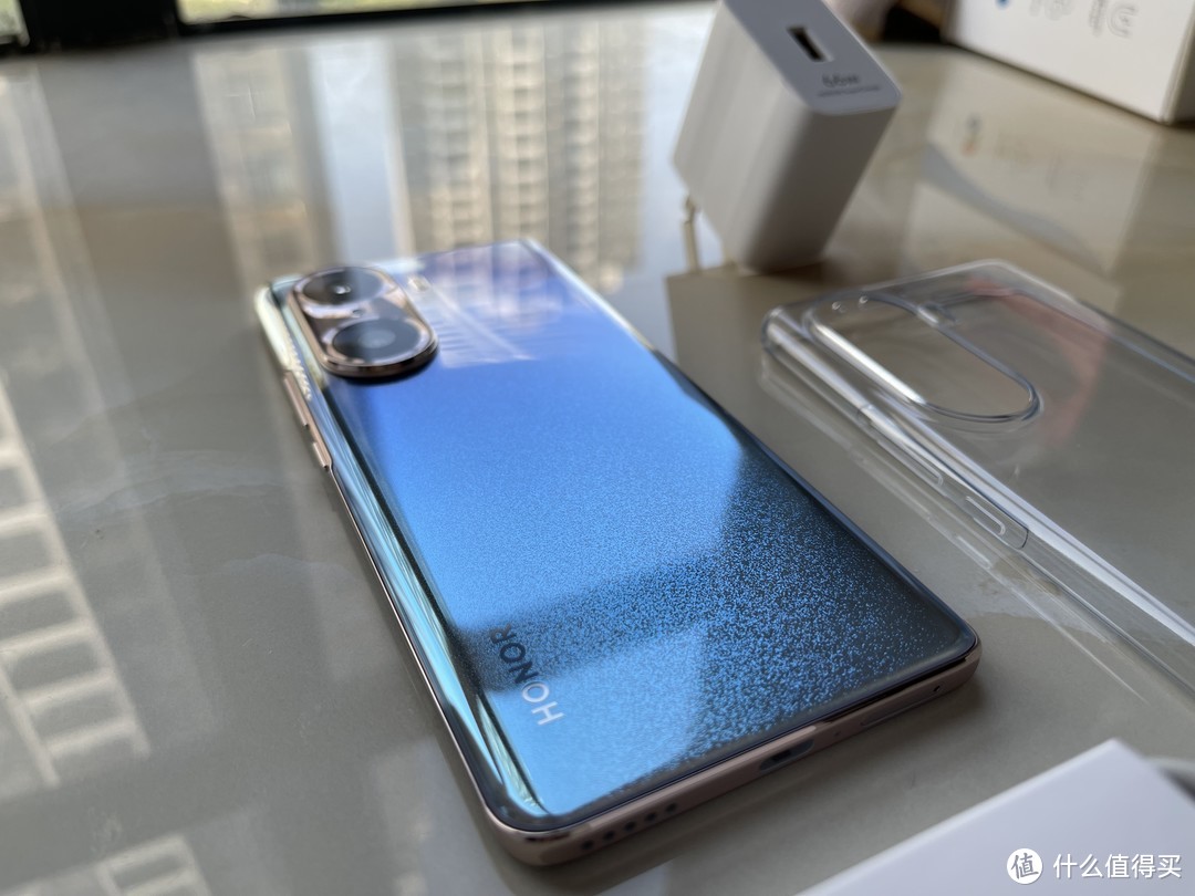 来自老父亲的坚持，荣耀 Note 10换到 60 Pro，竟然给到我惊喜