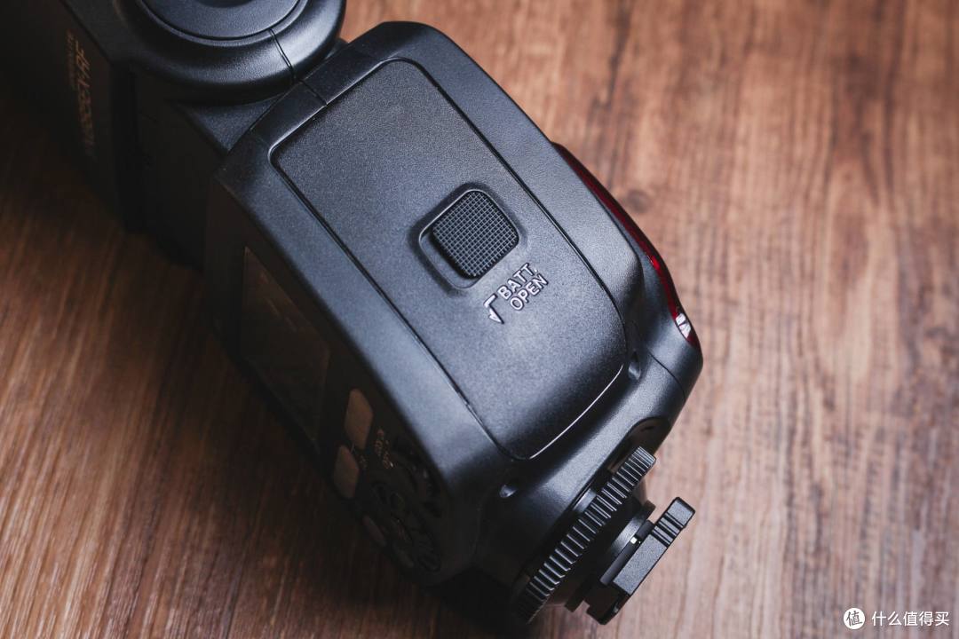不玩灯怎么能算玩过摄影永诺yn685闪光灯yn32tx引闪器体验