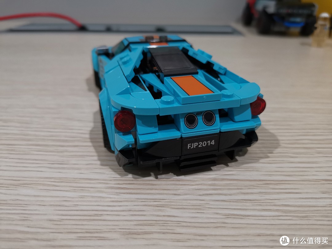 LEGO 超级赛车系列 76905 福特GT和Bronco R开箱评测
