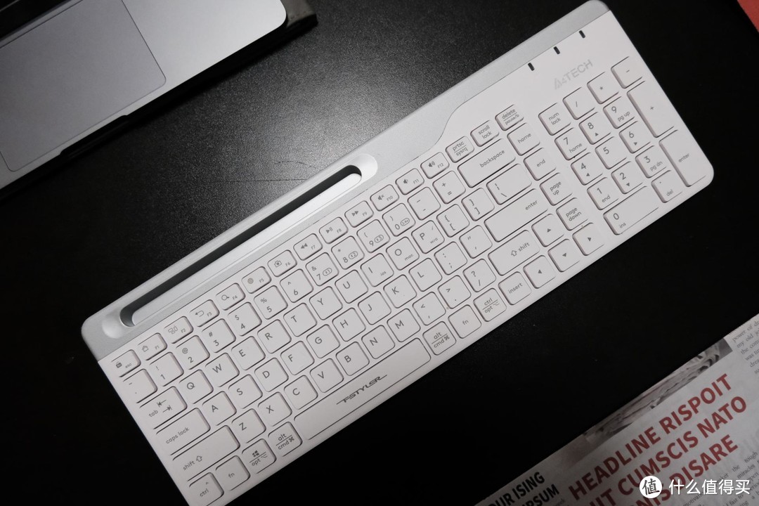 A4Tech双飞燕FBK25蓝牙键盘使用体验：颜值高、功能全面