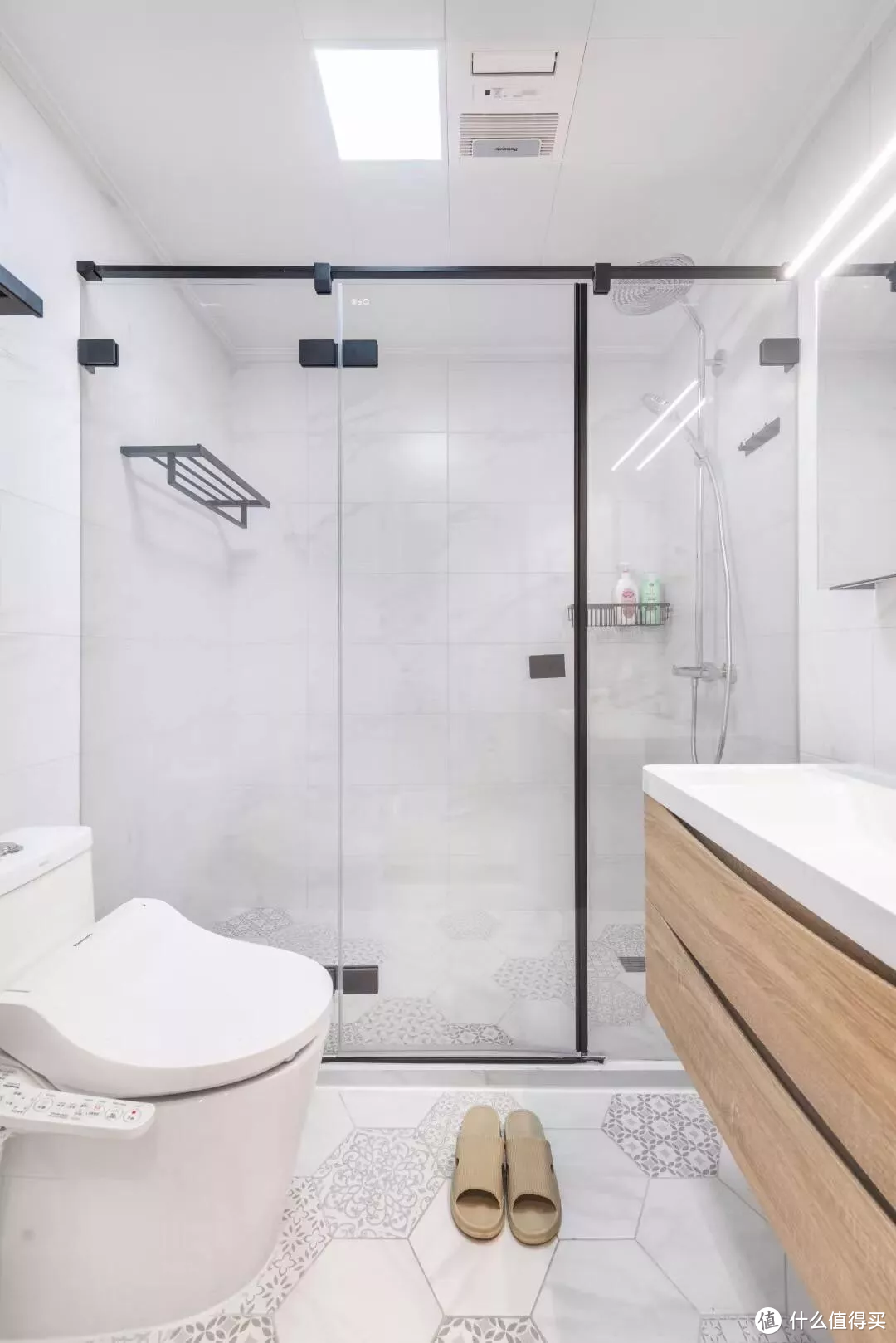 卫生间干湿分离，哪种淋浴房更好？