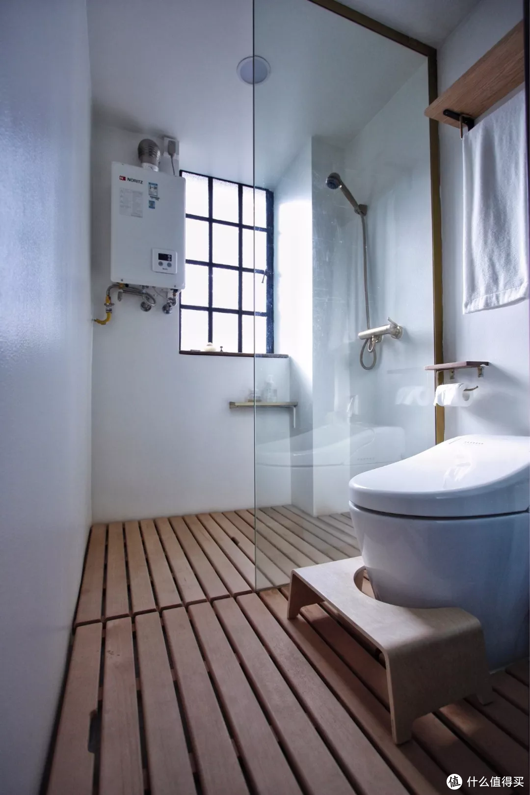 卫生间干湿分离，哪种淋浴房更好？