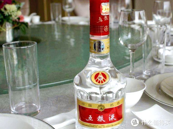 都2022年了，我们该买什么样的酒-能办事的白酒推荐