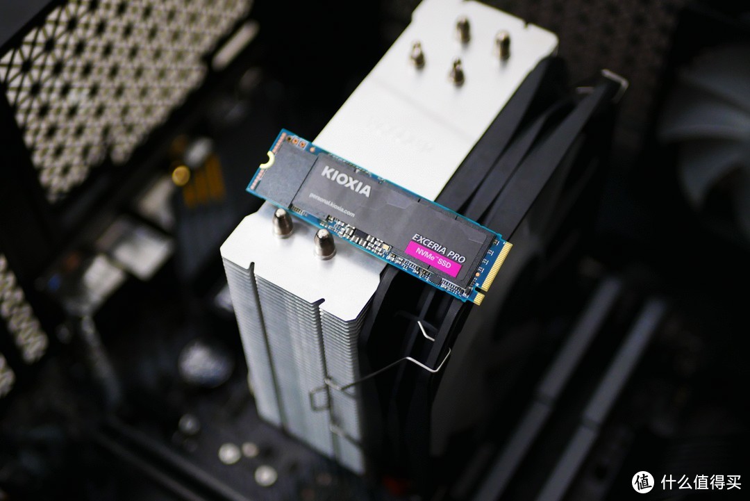 7400M读取速度的SSD，你用上了吗？铠侠PCIe4.0固态硬盘DIY装机不容错过！