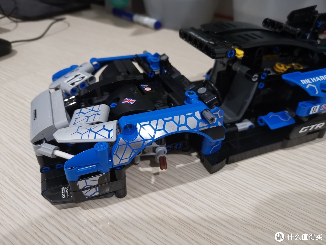 LEGO 科技组系列 42123 迈凯伦SENNA GTR 开箱评测