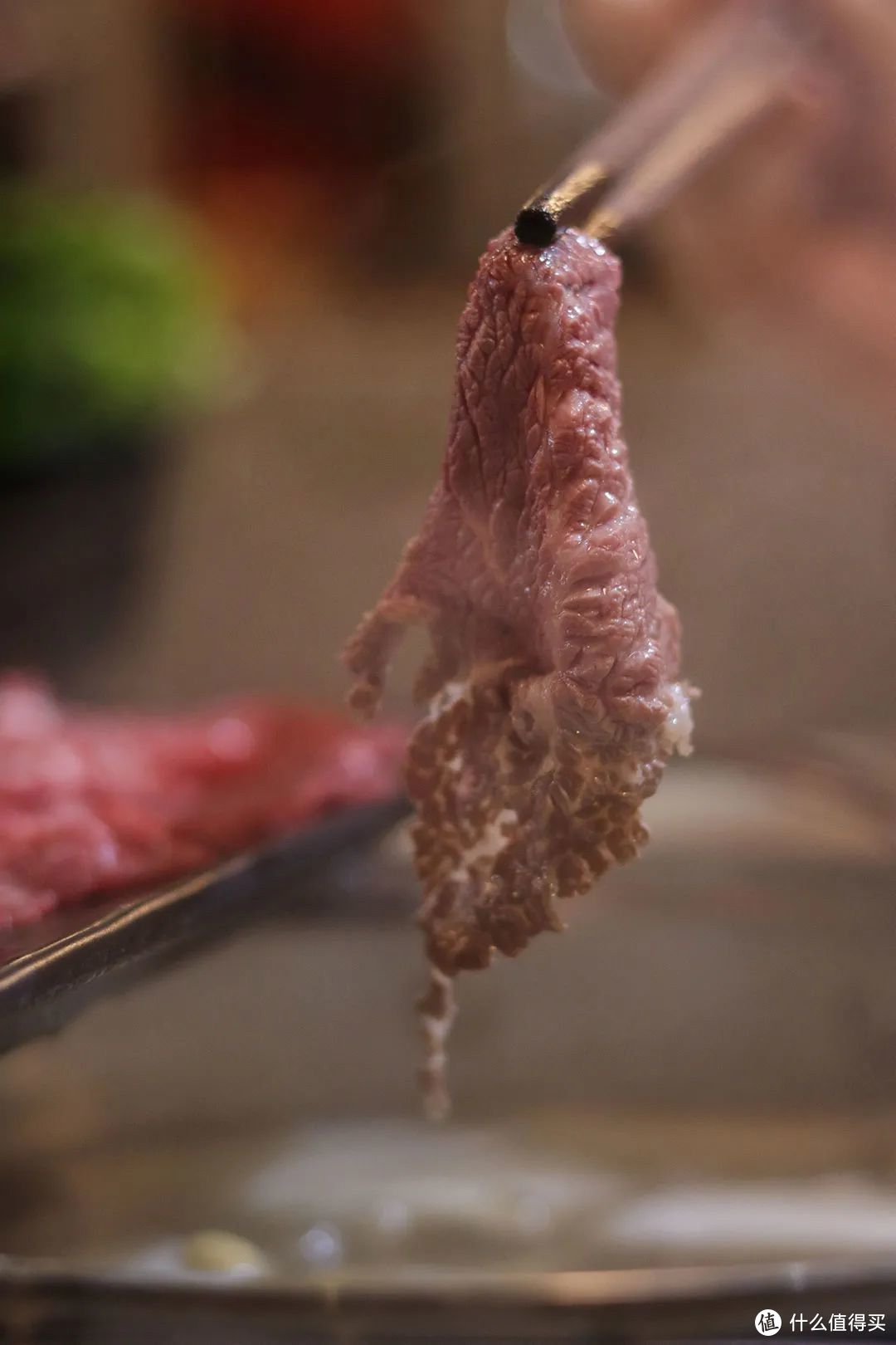在吃涮肉时你是否介意它有膻味呢？©图虫创意