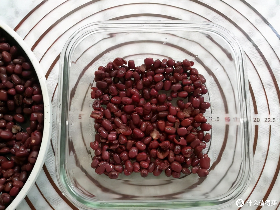 蜜红豆最简单的做法，入口清香，甜而不腻，有电饭锅就能做