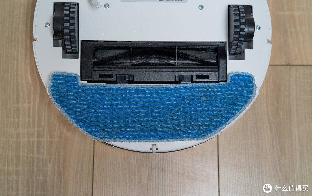 海外大卖的宜宝Q11，最便宜的集尘扫地机器人？性能让人惊讶