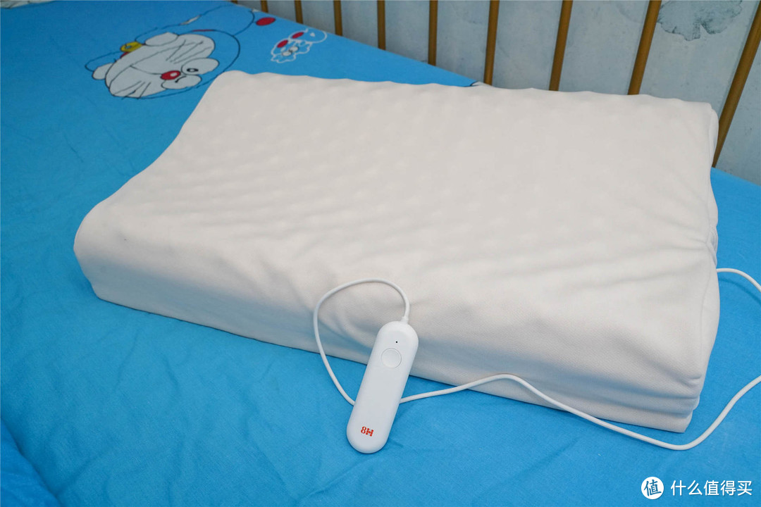 小米有品实用助眠产品，乳胶枕智能化，还能防打鼾？