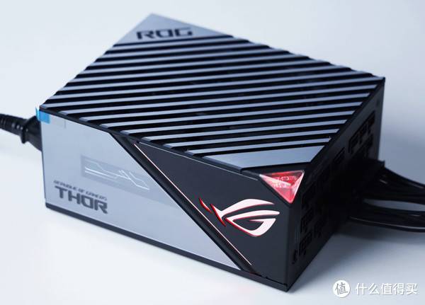 产品开箱』华硕ROG THOR 雷神Ⅱ 1000W 电源实物展示！_电脑电源_什么值得买