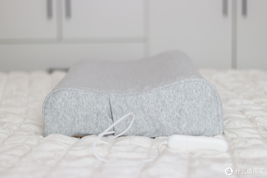 睡眠监测+智能联动，米家8H智能助眠枕评测