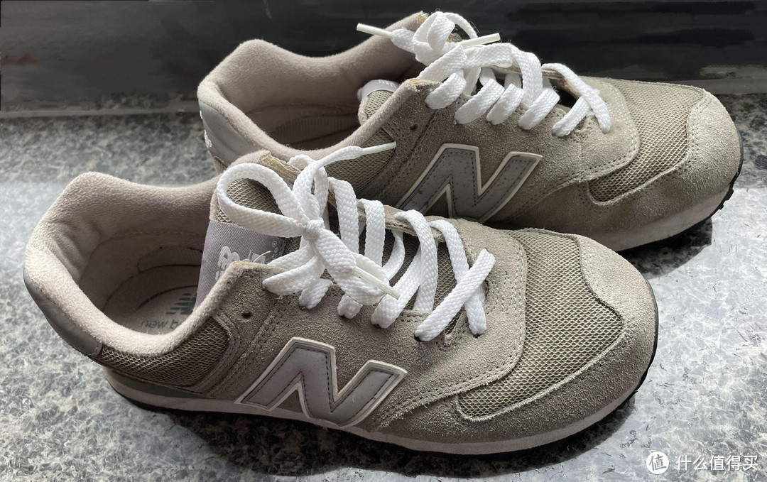 刚刚扔掉NB 574再入New Balance CM997HCA休闲鞋