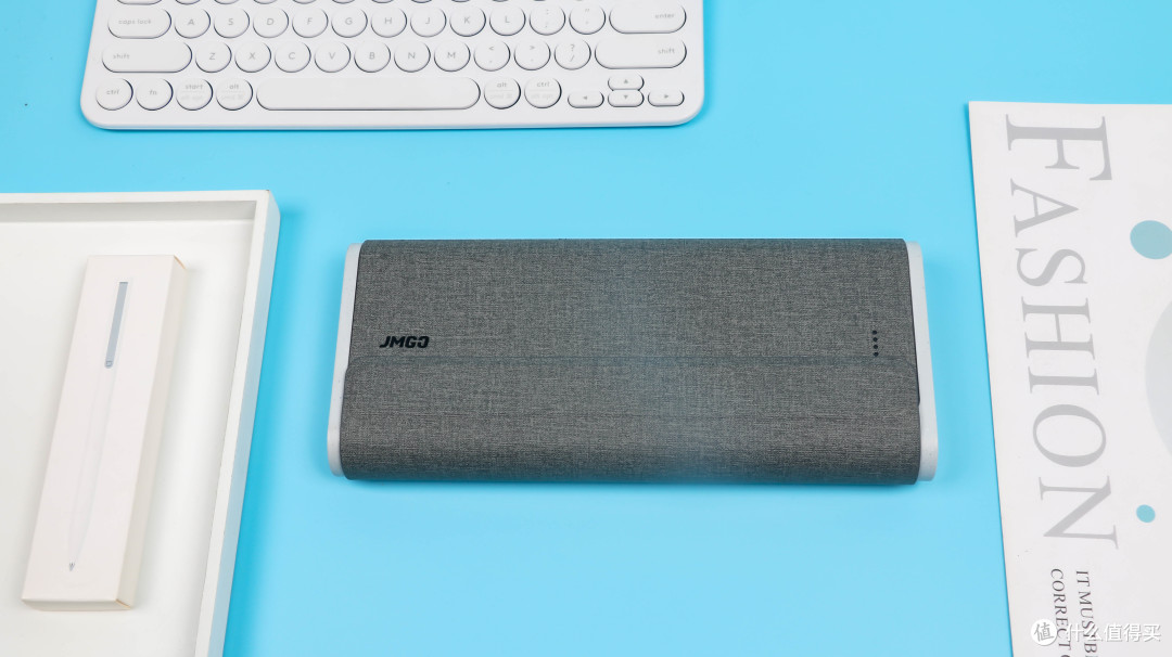 小巧好携带坚果m7便携式投影仪02晒单