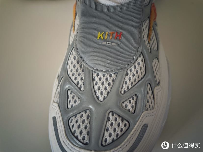 Kith X Saucony Grid Web 两个配色分享