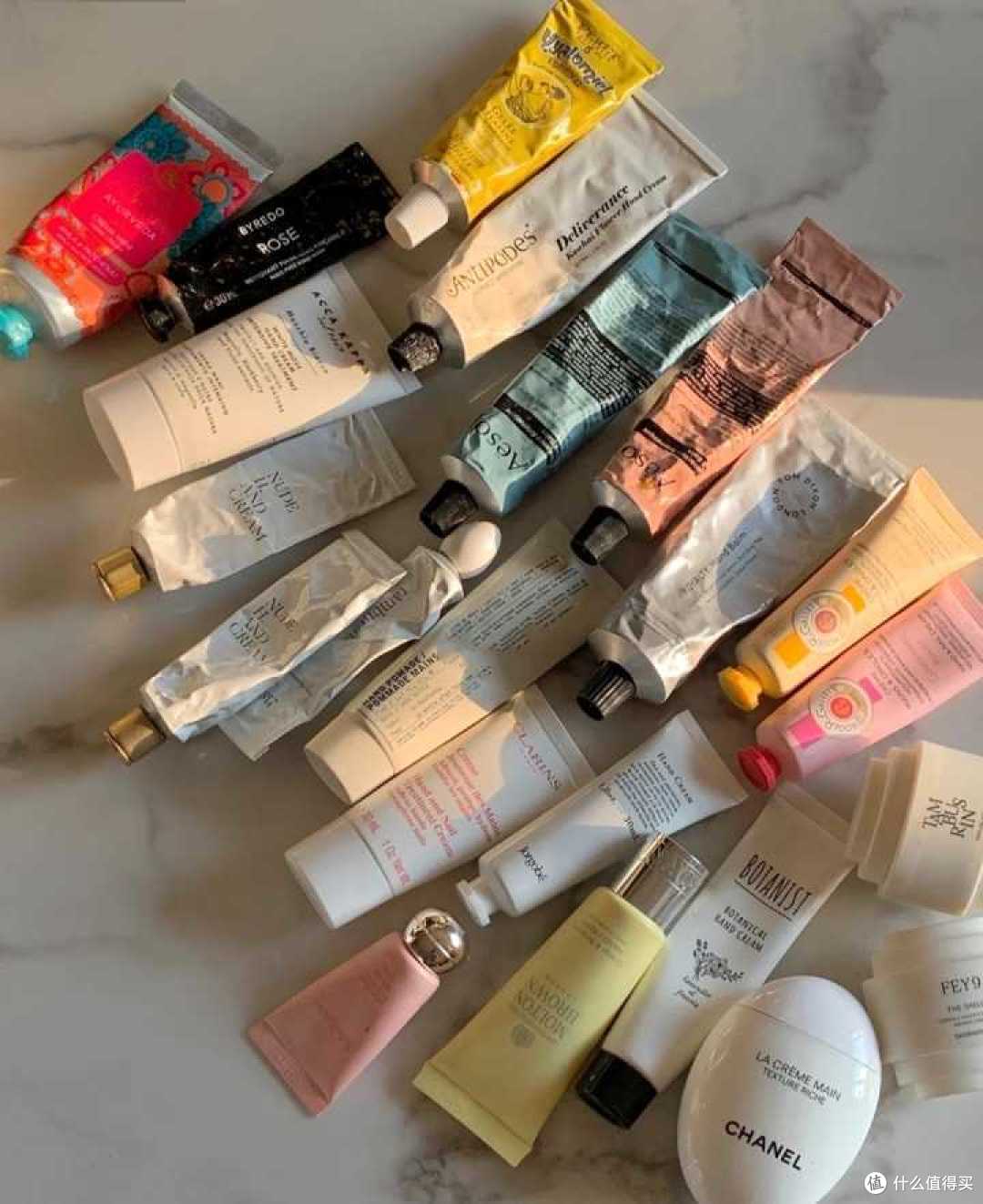 有哪些好用的护手霜推荐？自用高性价比的平价护手霜来啦！一起养成漫画手！