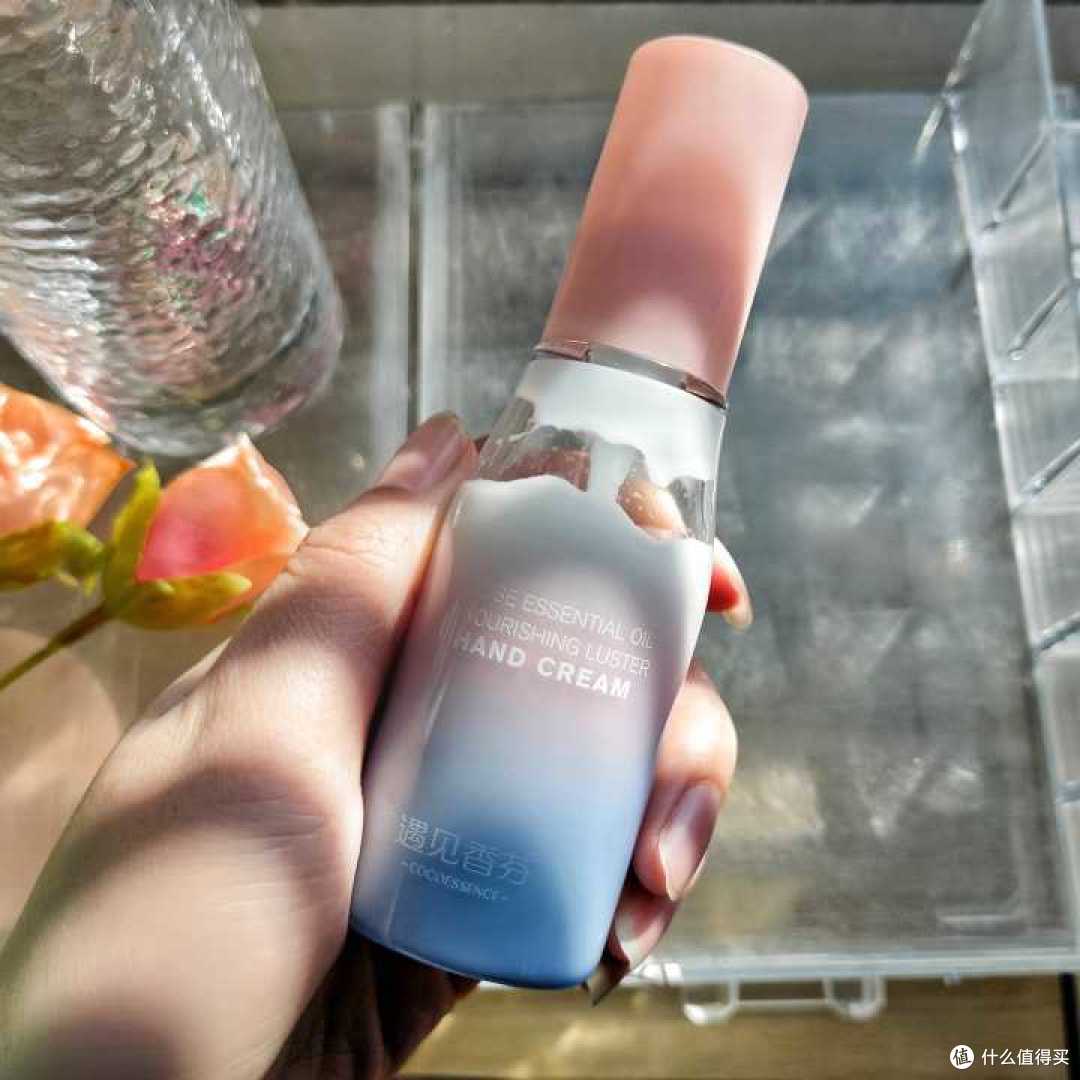 有哪些好用的护手霜推荐？自用高性价比的平价护手霜来啦！一起养成漫画手！