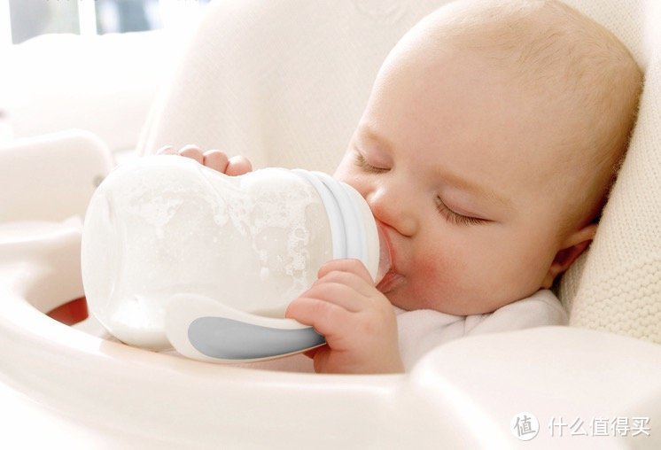 2，3段婴幼儿配方奶粉有哪些差异？是不是一定要换呢？