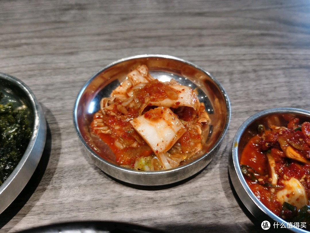 韩国街一家24小时营业的豆芽汤饭，热fufu汤鲜味美