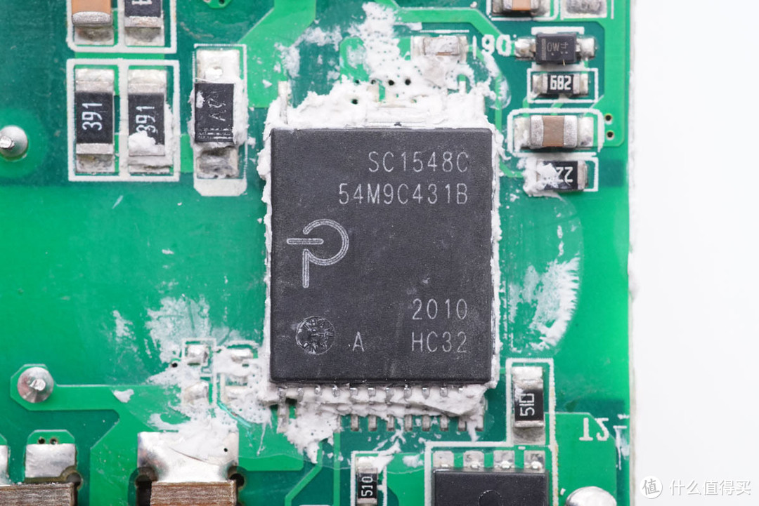 拆解报告：AmazonBasics 68W双C口氮化镓充电器PD68U-2TGC
