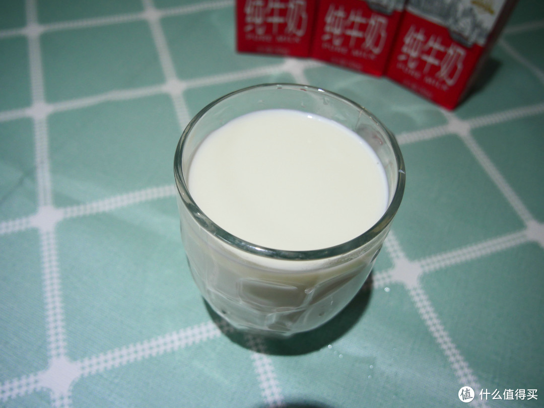 无添加酸奶太贵，不如在家动手自己做，用好牛奶做出好酸奶