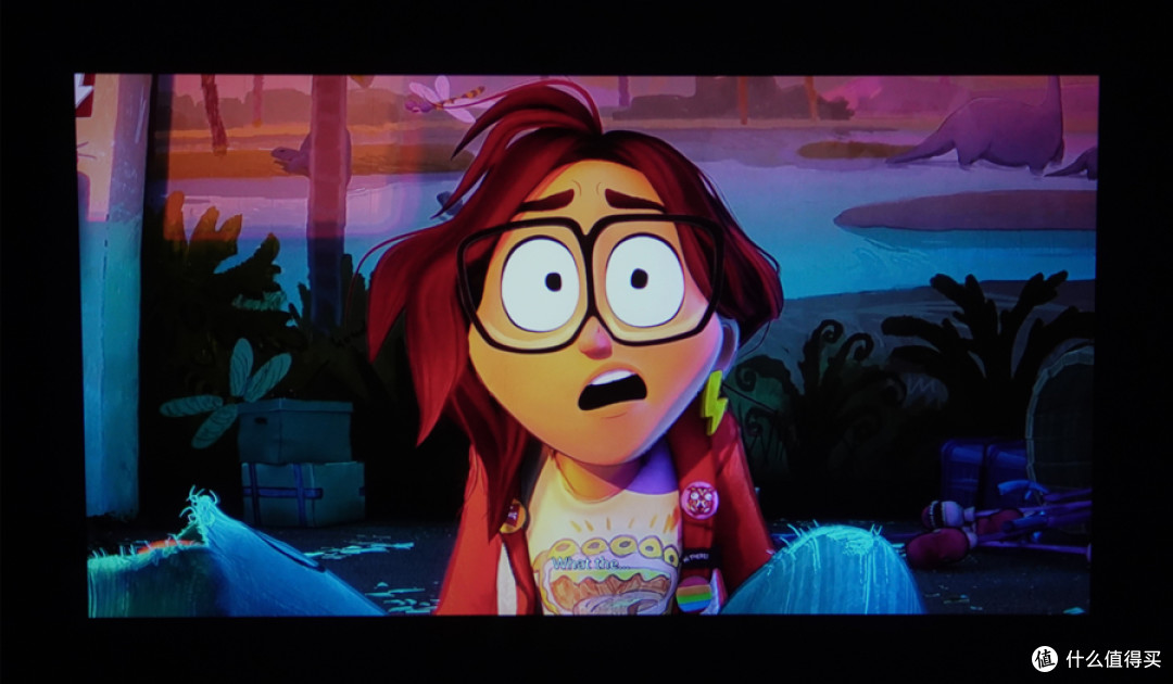 真1080P+LCD显示技术,2000元内最强家用投影仪上手评测