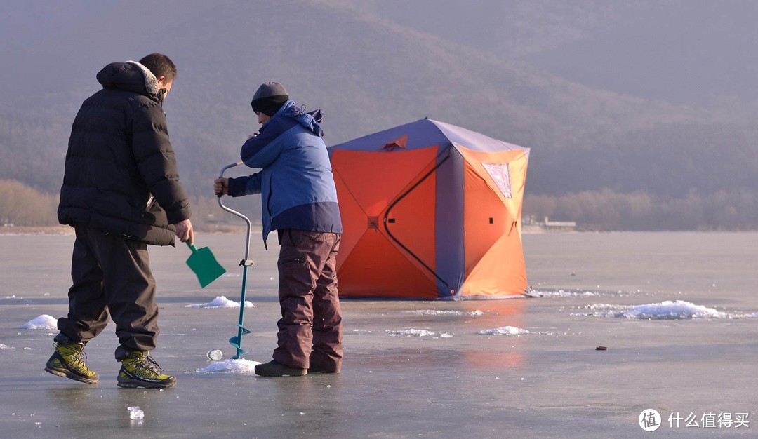 钓圈30期：什么是冰钓，了解冰钓的好玩之处～