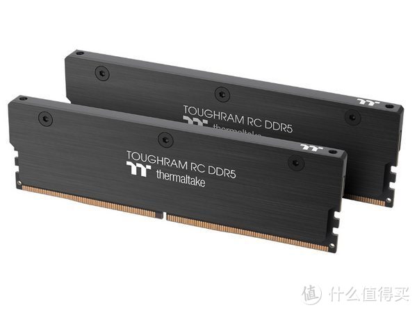 CES 2022：曜越Tt 发布 水冷专用 DDR5 内存