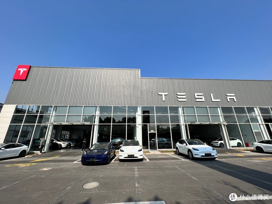 新玩具---特斯拉Model 3性能版，一文讲清M3P方方面面，自此集齐油车、电车、混动