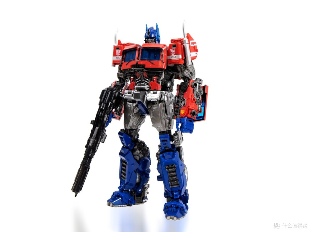 mpm12是以近年来最成功的一部变形金刚真人电影《大黄蜂》里的擎天柱