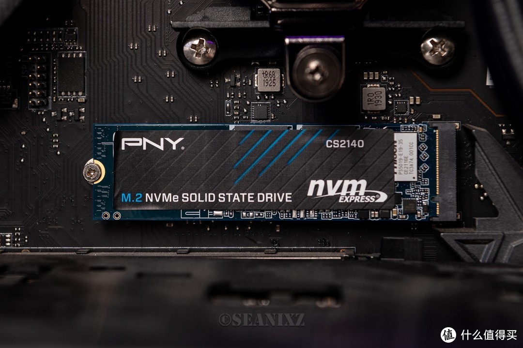 PCIE4.0固态硬盘升级首选：PNY CS2140 PCIE4.0 NVMe M.2 SSD 1T固态硬盘 评测