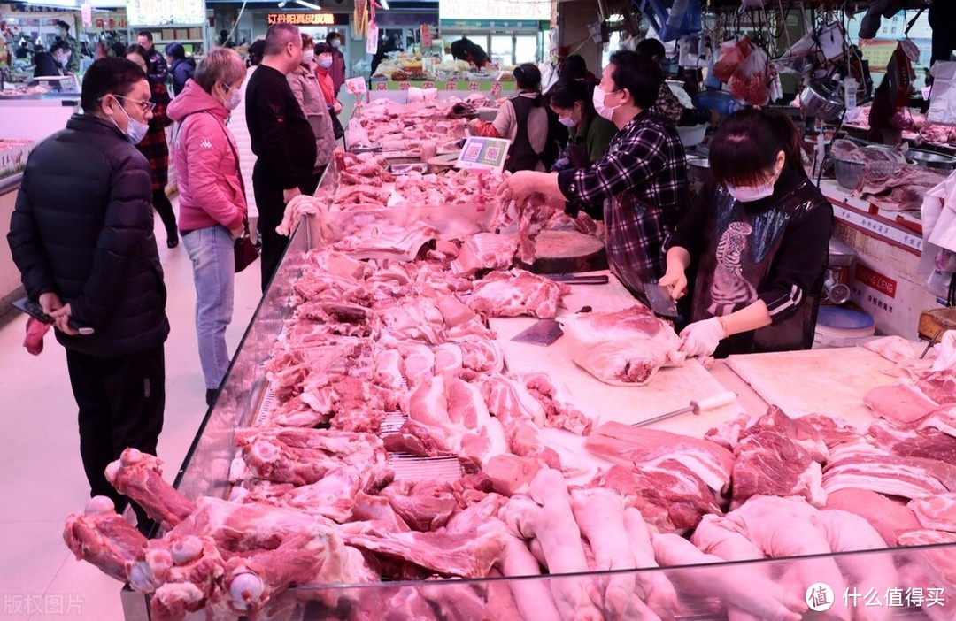 买猪肉，如何区分“注水肉”？记住3不买，次次都买新鲜肉