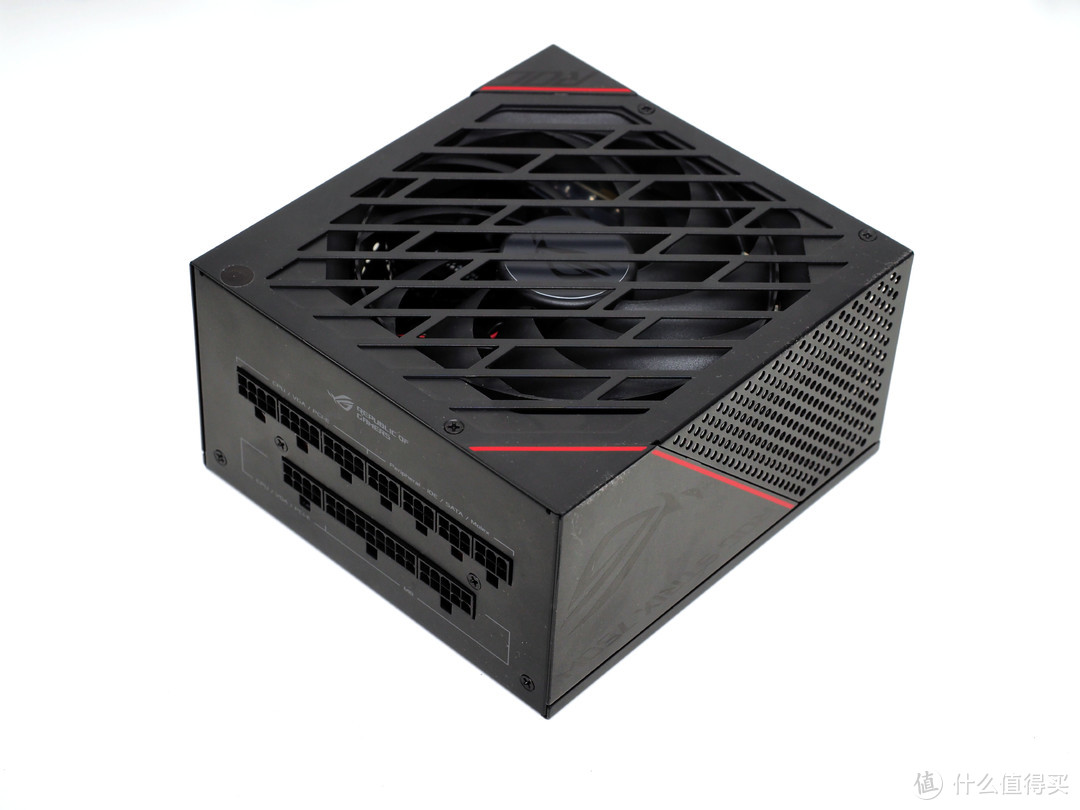 装机赛作品：配置拉满的梦幻3A平台！AMD R9 5950X+32G×2+C8I+6900XT的ROG 战11装机