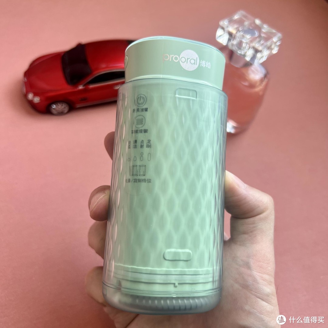 百元级冲牙器怎么选？博皓F30 Mini智显屏冲牙器，好用还不贵