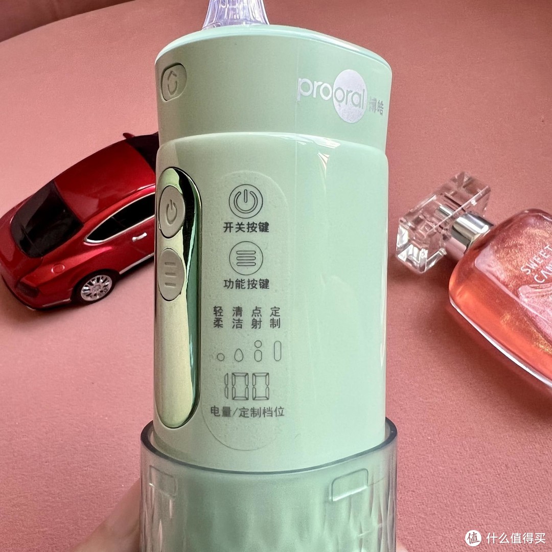 百元级冲牙器怎么选？博皓F30 Mini智显屏冲牙器，好用还不贵