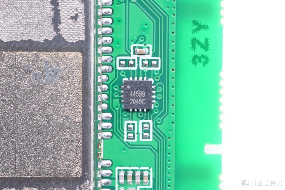 拆解报告：新讯4G无线数据终端WF2-2