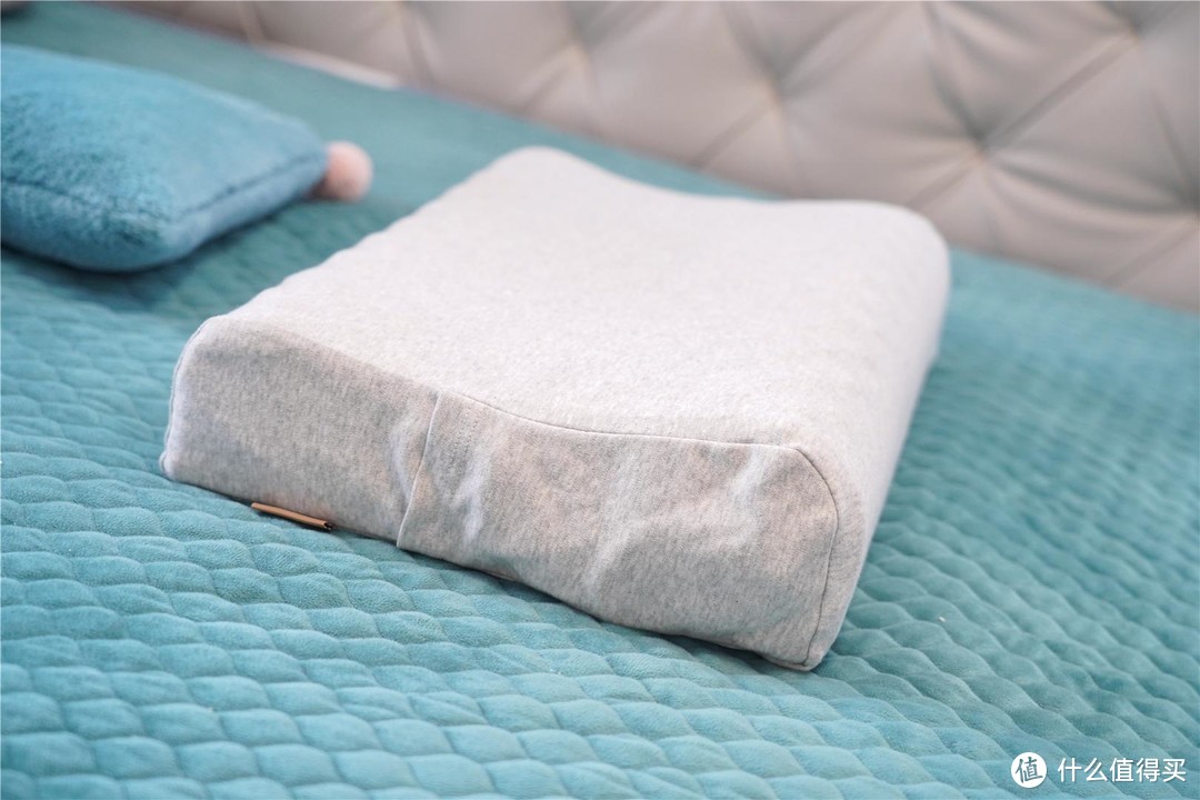支持米家互联，提高睡眠质量，这款8H智能助眠天然乳胶枕X这不错