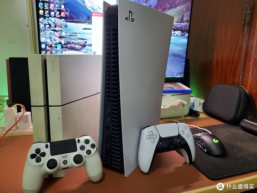 PS5大很多