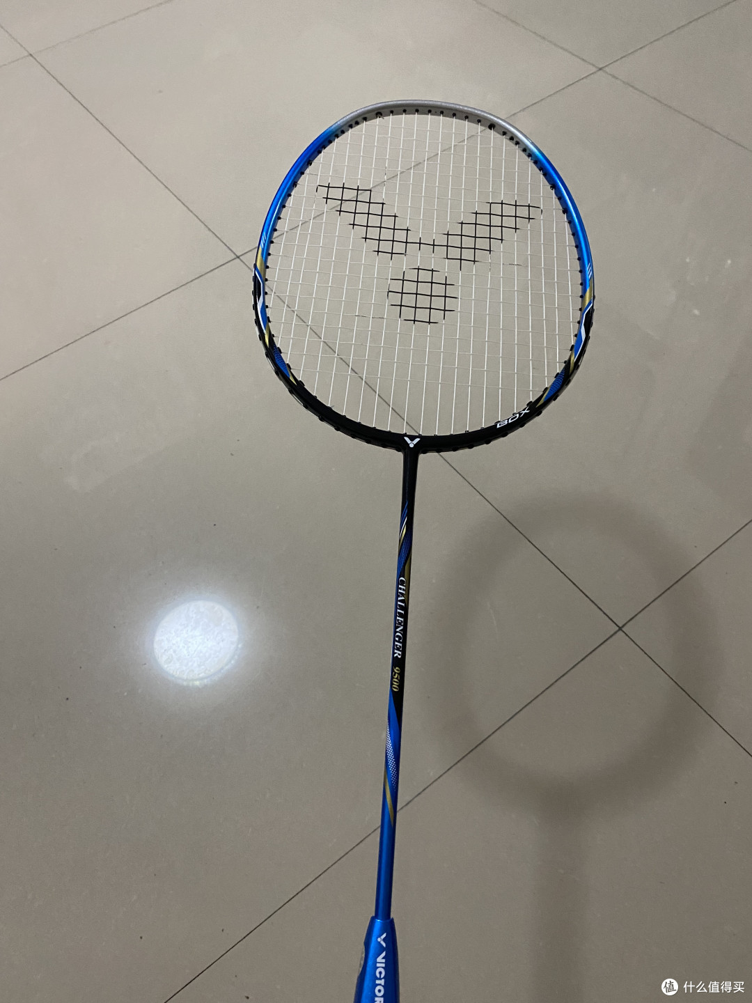 羽毛球技术不够装备来凑尤尼克斯nr90002胜利950002胜利sn702