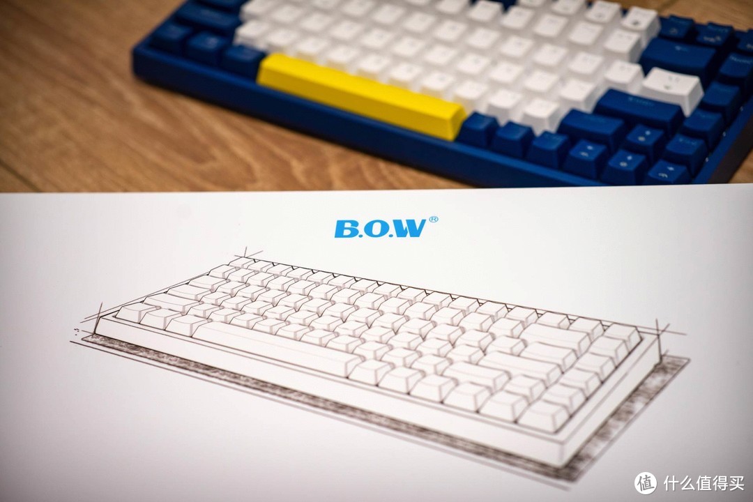 BOW三模蓝牙无线机械键盘，全能的便携式生产力工具