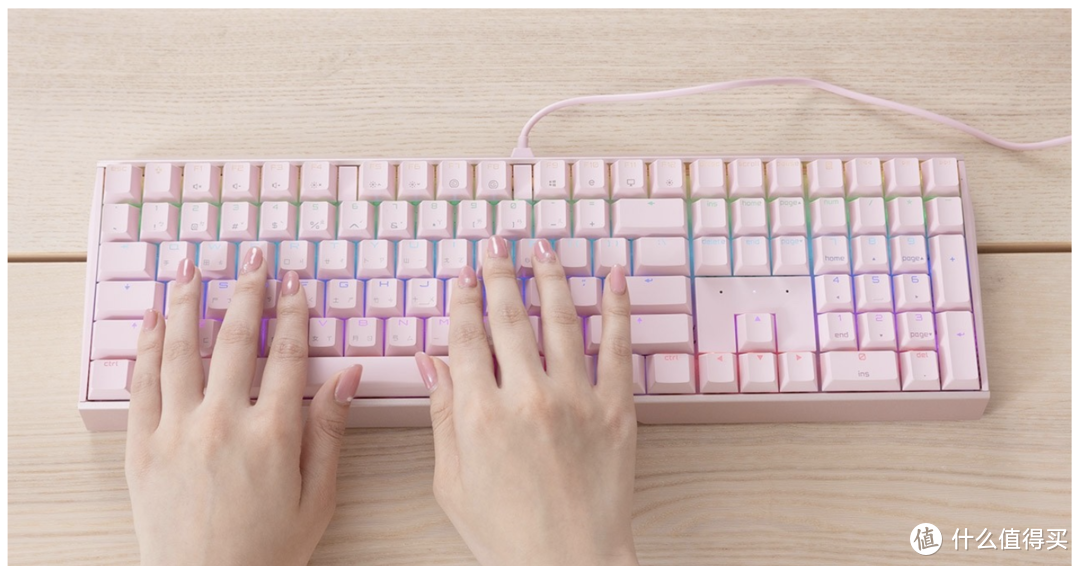 正宗的 CHERRY MX Board 3.0S RGB 静音红轴来了！